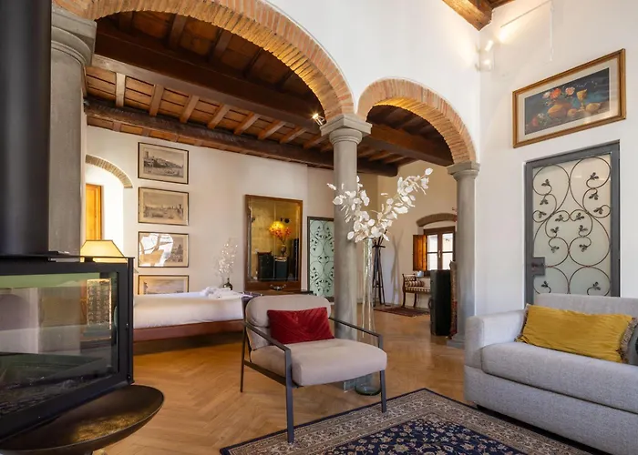 Monalda Tower Florens