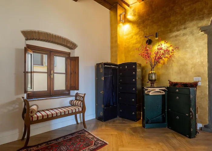 Monalda Tower * Florencie