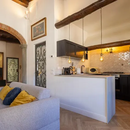 Lägenhet Monalda Tower